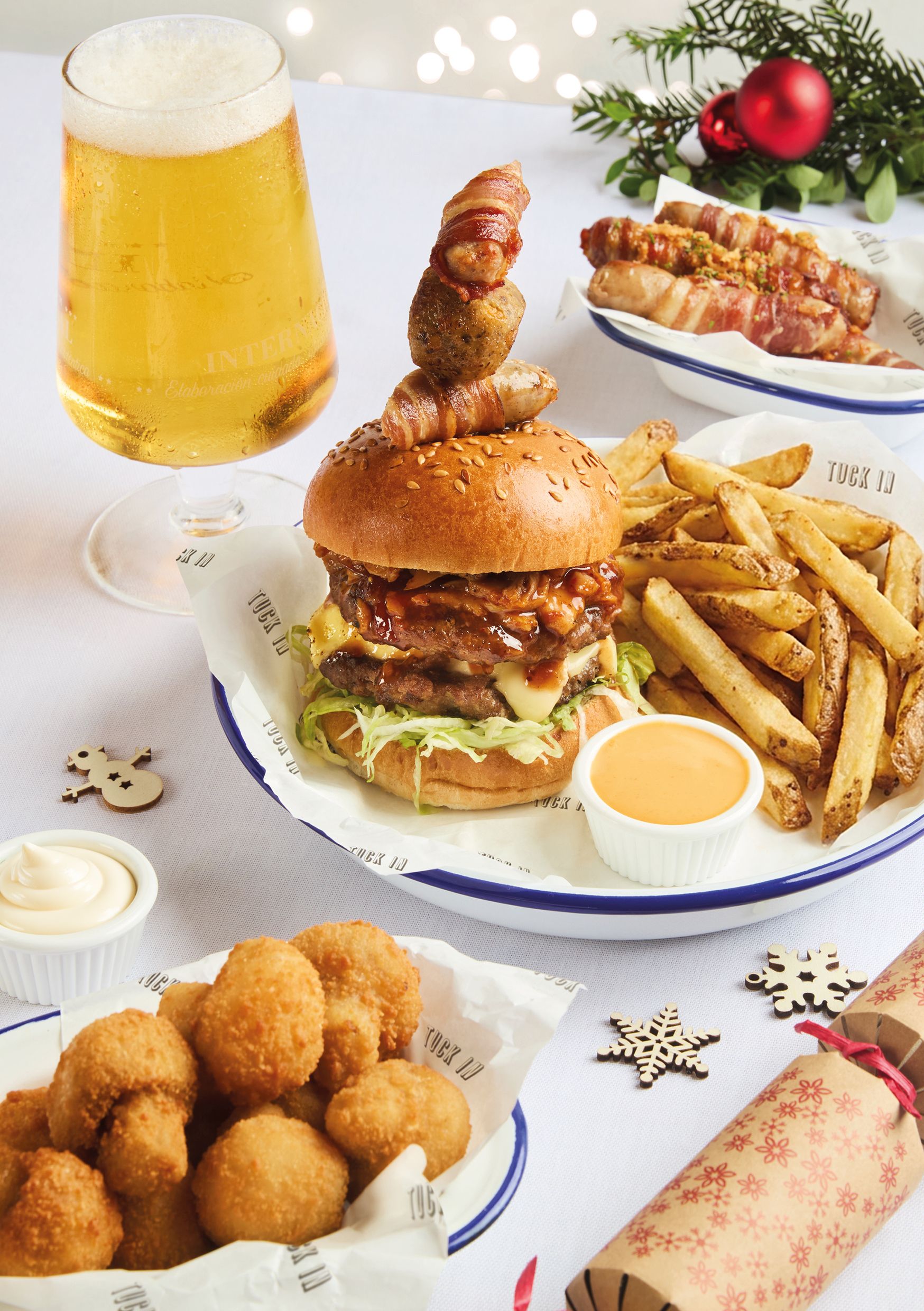 Festive Lunch & Dinner at The Spring Tide in Lowestoft